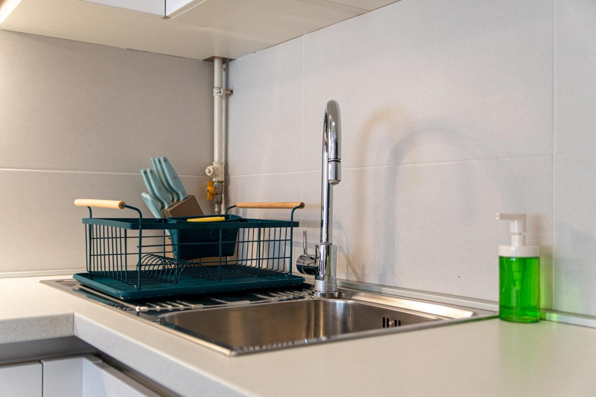 Flexible Selfcheckins 75 - - Garage - Loggia - New Apartament