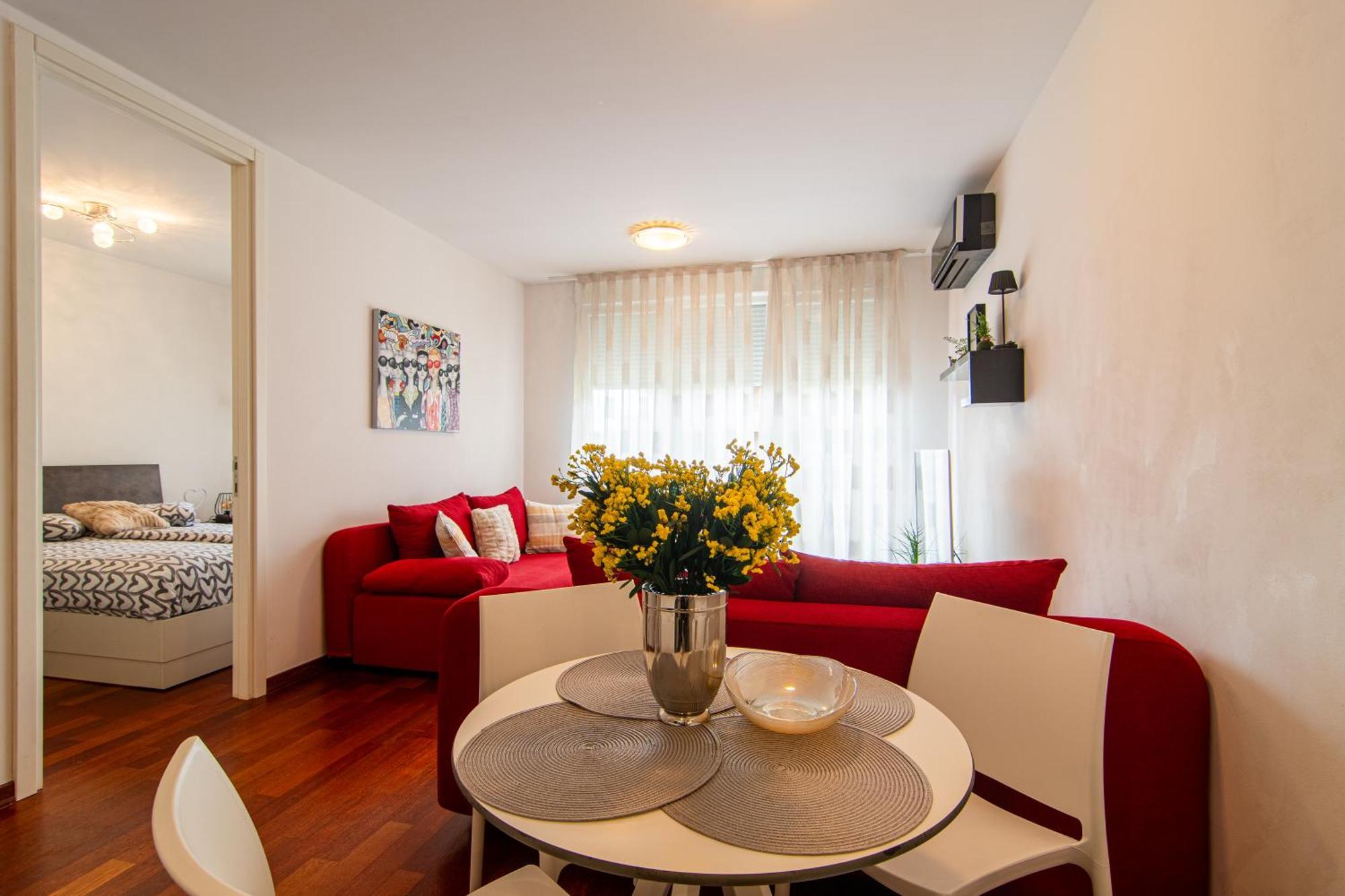 Apartament Flexible Selfcheckins 75 - - Garage - Loggia - New