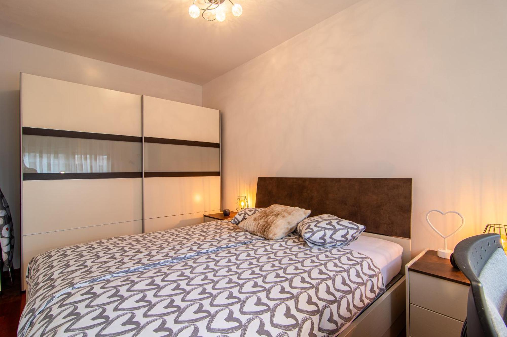 Flexible Selfcheckins 75 - - Garage - Loggia - New Apartament *